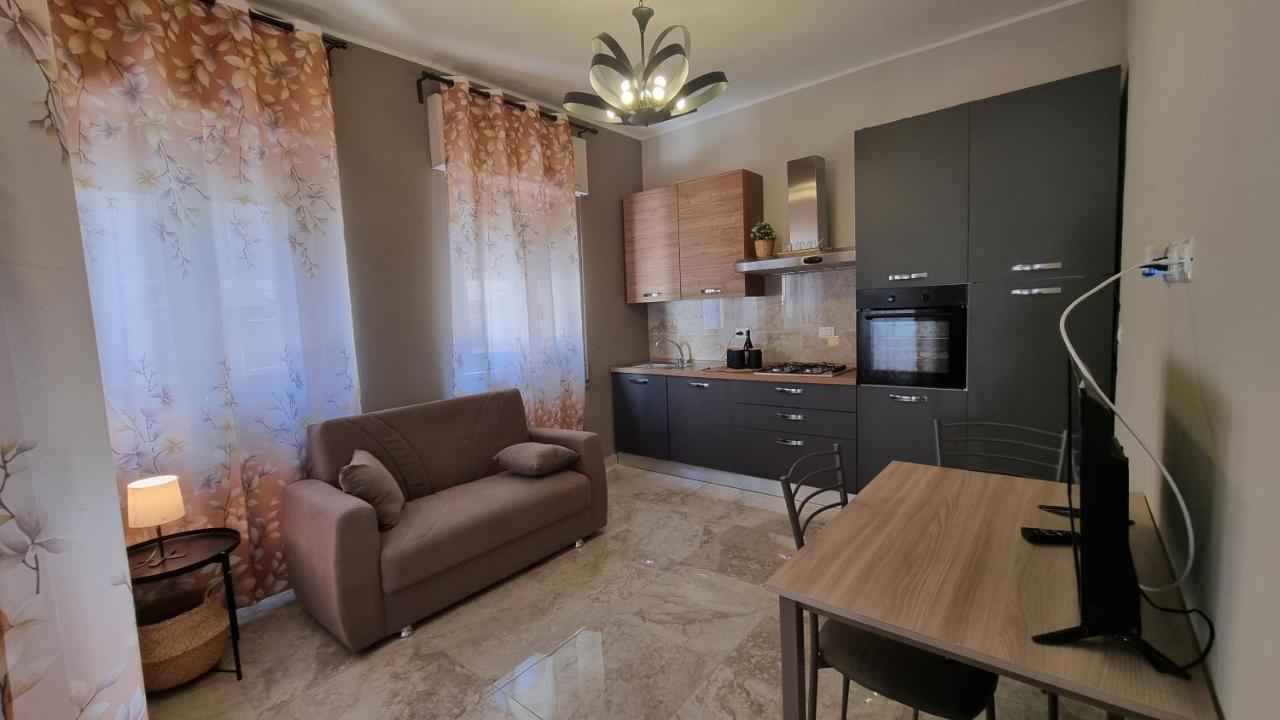 Casa Vacanze Giulia 기아레 외부 사진
